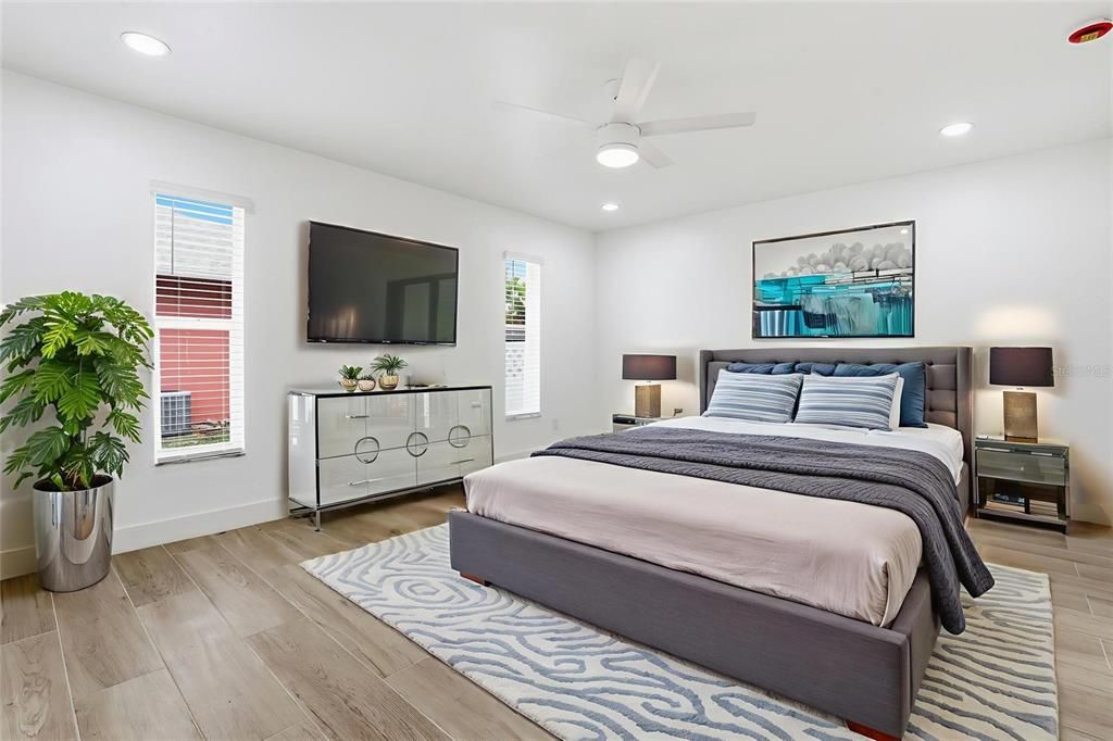 На продажу: $339,000 (3 спален, 2 ванн, 1674 Квадратных фут)