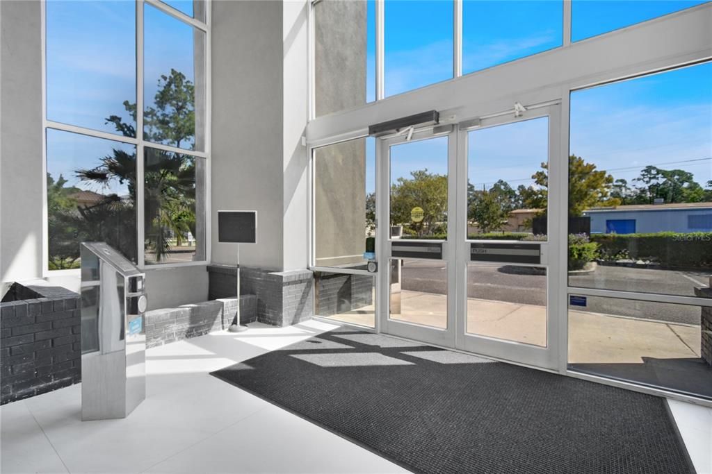 На продажу: $435,345 (0 спален, 0 ванн, 0 Квадратных фут)