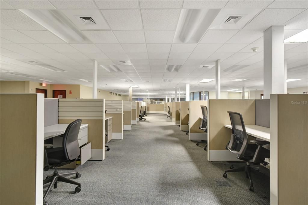 На продажу: $435,345 (0 спален, 0 ванн, 0 Квадратных фут)