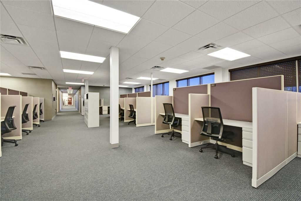 На продажу: $435,345 (0 спален, 0 ванн, 0 Квадратных фут)