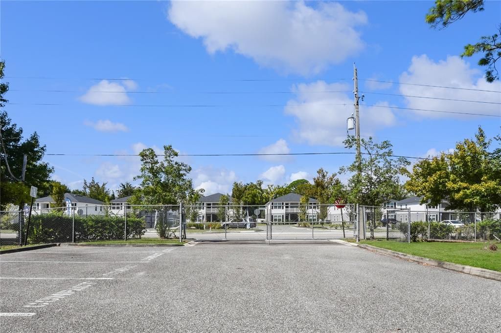 На продажу: $435,345 (0 спален, 0 ванн, 0 Квадратных фут)