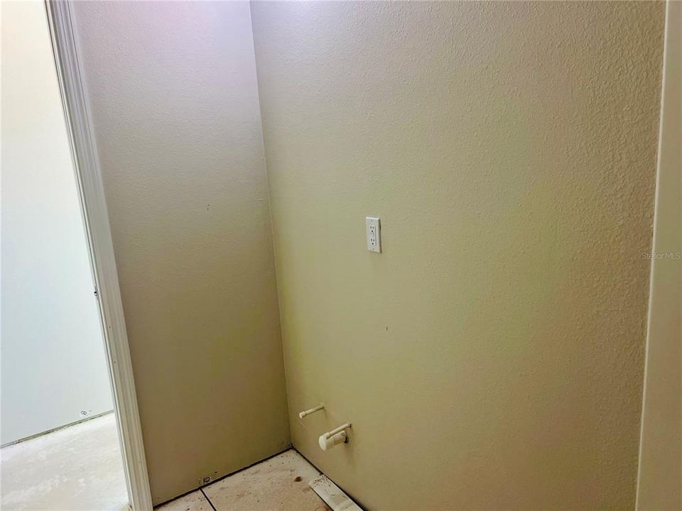 待售: $178,900 (0.13 acres)