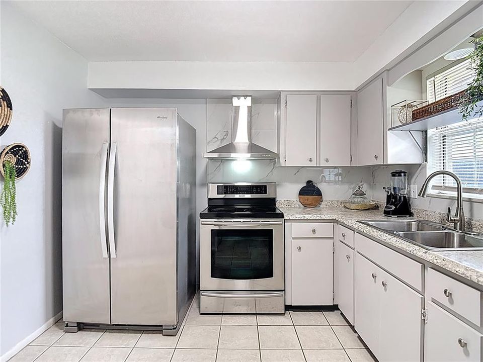 En Venta: $950,000 (6 camas, 0 baños, 3108 Pies cuadrados)