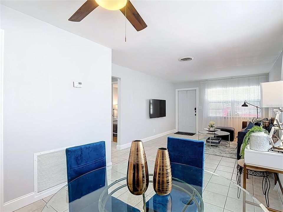 En Venta: $950,000 (6 camas, 0 baños, 3108 Pies cuadrados)