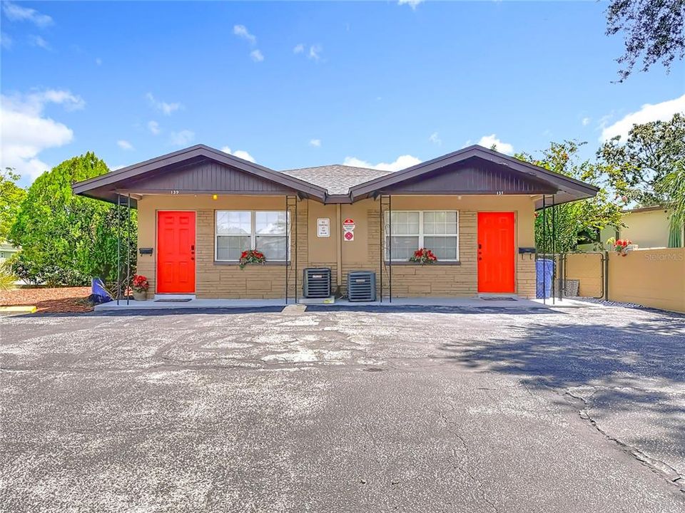 En Venta: $950,000 (6 camas, 0 baños, 3108 Pies cuadrados)