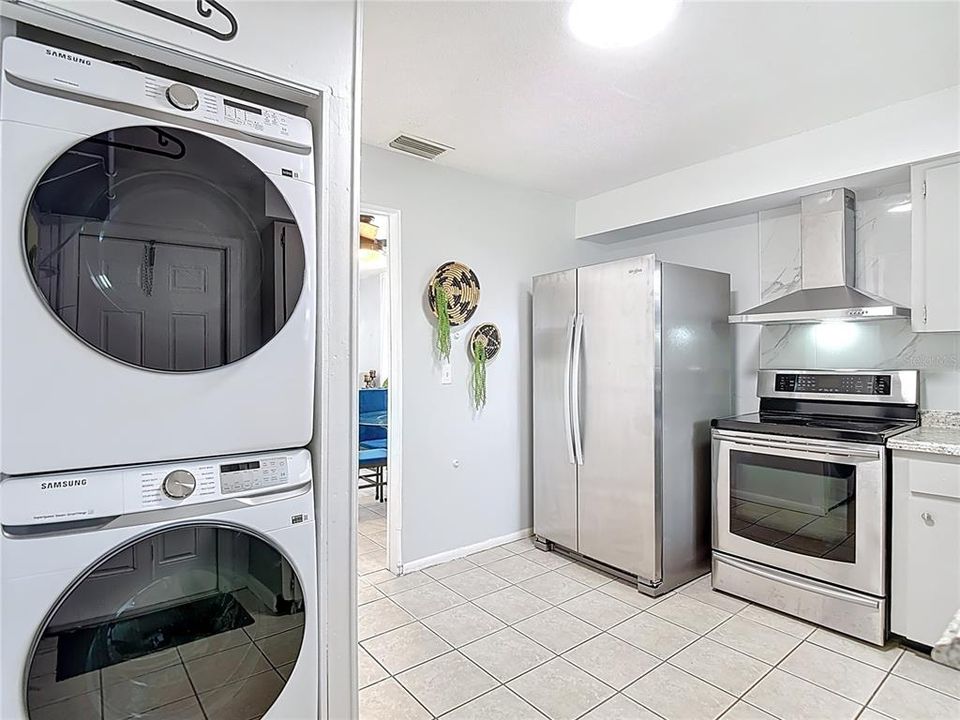 En Venta: $950,000 (6 camas, 0 baños, 3108 Pies cuadrados)