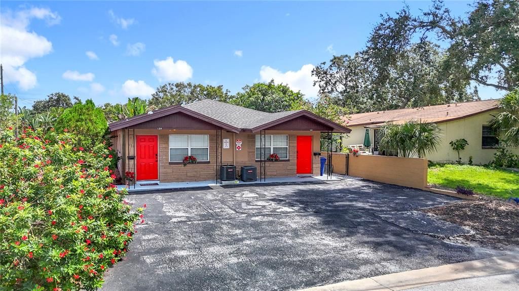 En Venta: $950,000 (6 camas, 0 baños, 3108 Pies cuadrados)