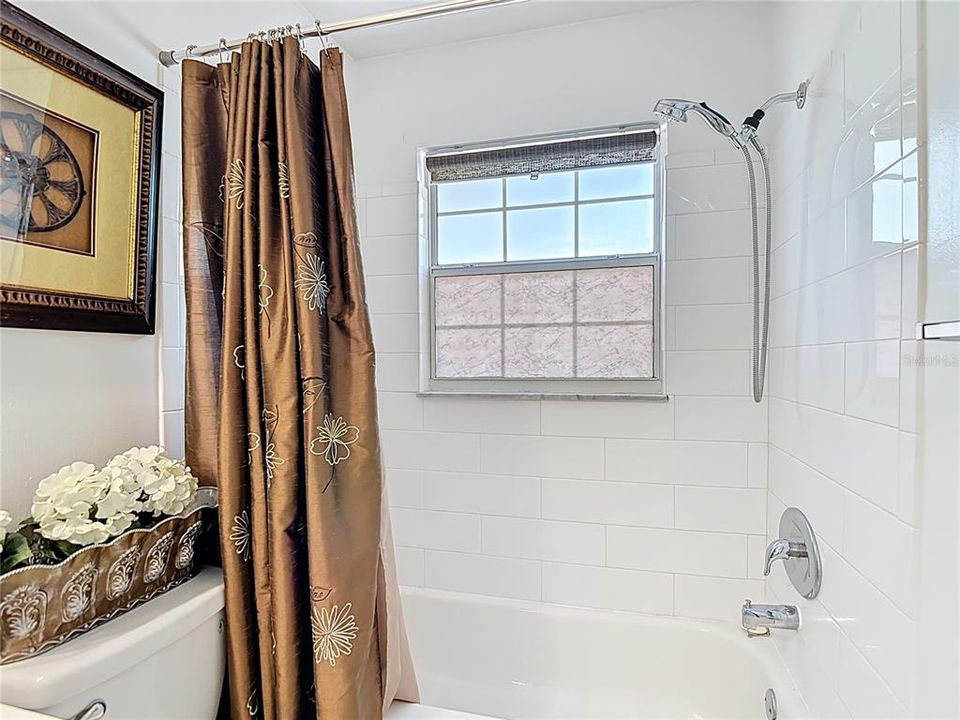 En Venta: $950,000 (6 camas, 0 baños, 3108 Pies cuadrados)