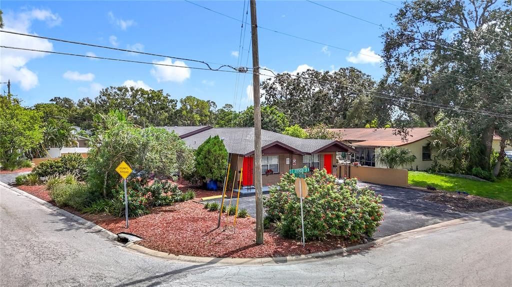 En Venta: $950,000 (6 camas, 0 baños, 3108 Pies cuadrados)