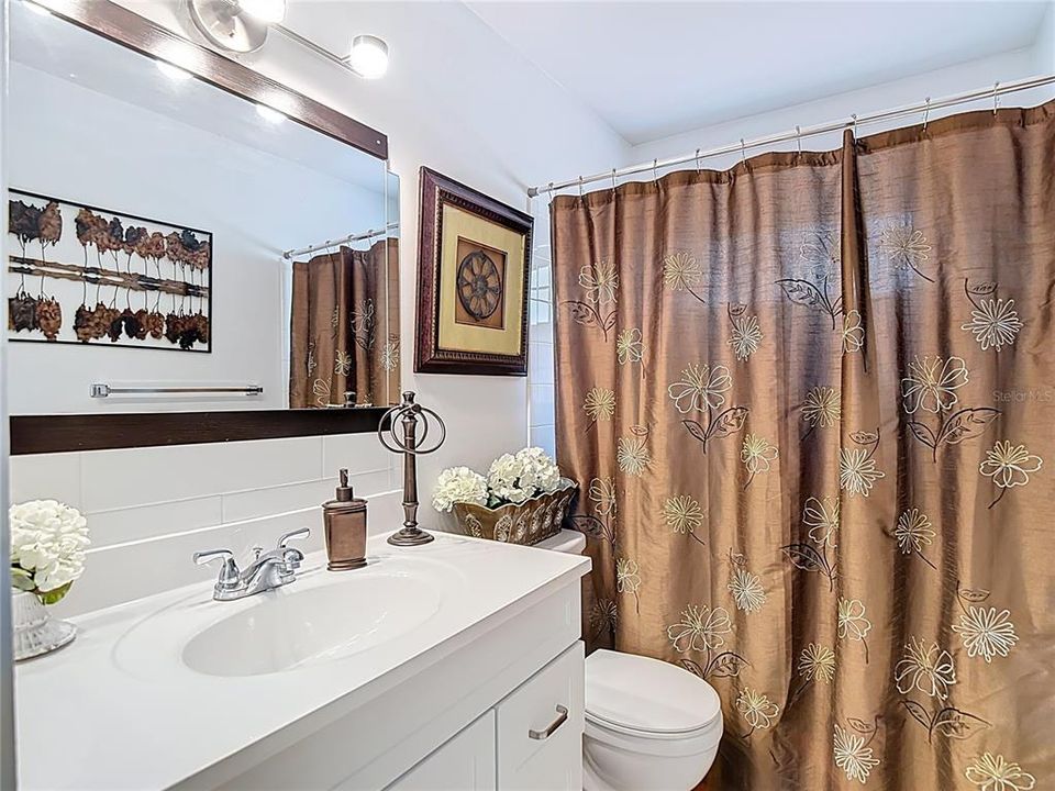 En Venta: $950,000 (6 camas, 0 baños, 3108 Pies cuadrados)