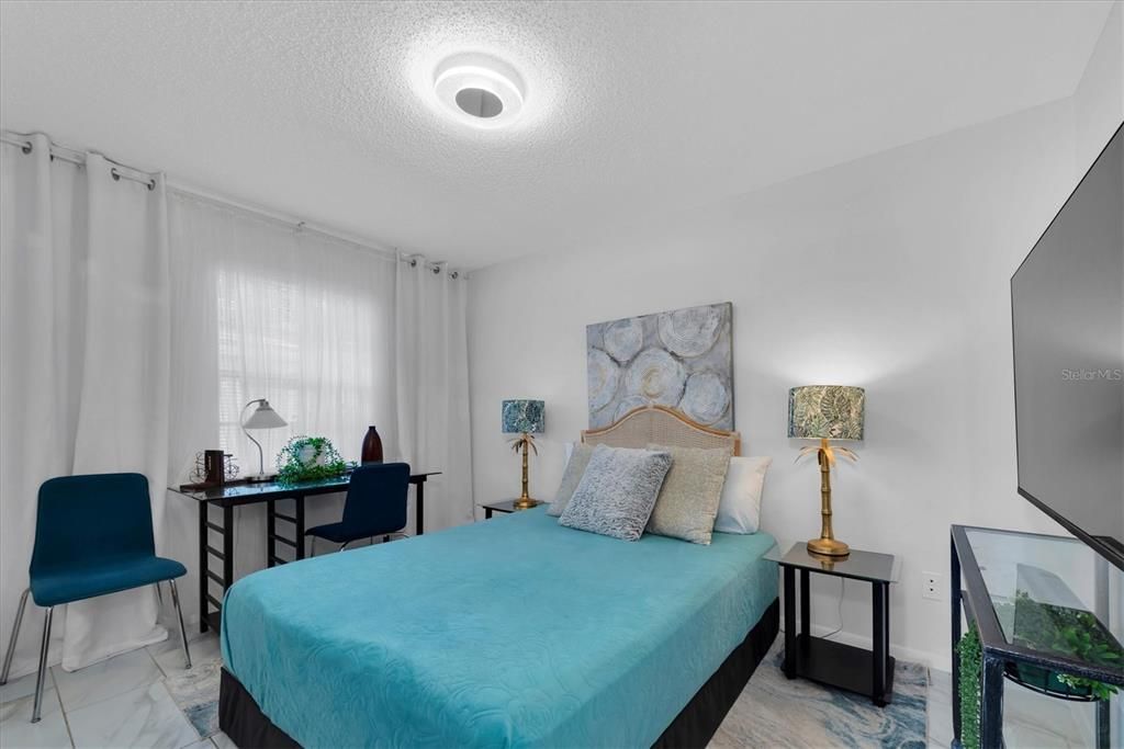 На продажу: $465,000 (4 спален, 0 ванн, 1296 Квадратных фут)