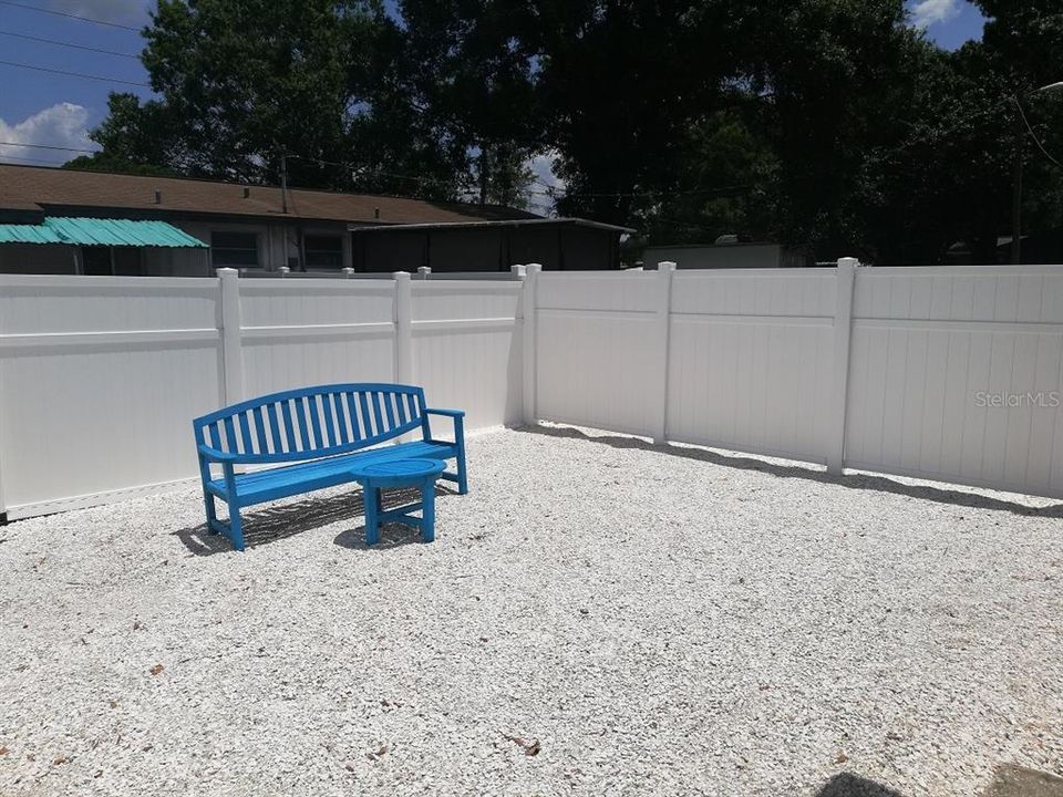 На продажу: $465,000 (4 спален, 0 ванн, 1296 Квадратных фут)