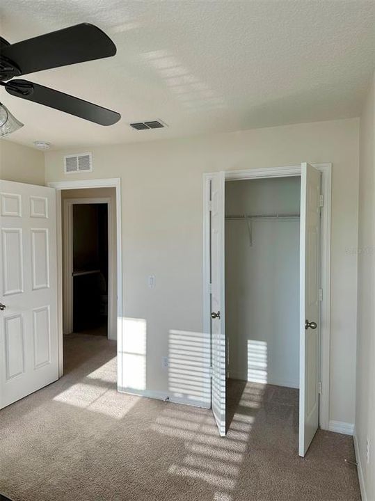 For Rent: $2,700 (4 beds, 2 baths, 1964 Square Feet)