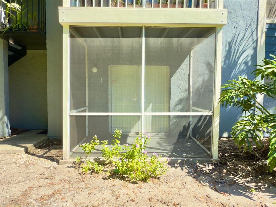 For Rent: $1,550 (2 beds, 2 baths, 910 Square Feet)