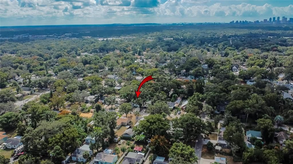 For Sale: $335,000 (2 beds, 2 baths, 1117 Square Feet)