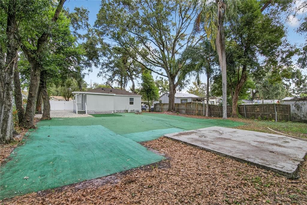 For Sale: $335,000 (2 beds, 2 baths, 1117 Square Feet)