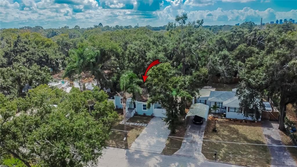 For Sale: $335,000 (2 beds, 2 baths, 1117 Square Feet)