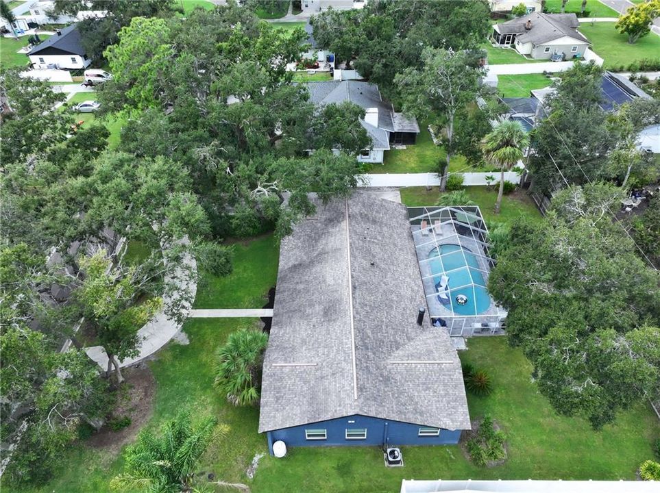 Activo con contrato: $525,000 (4 camas, 2 baños, 2112 Pies cuadrados)