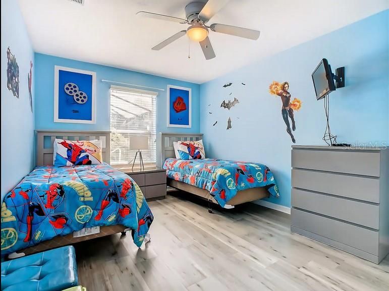 En Venta: $390,000 (3 camas, 2 baños, 1450 Pies cuadrados)