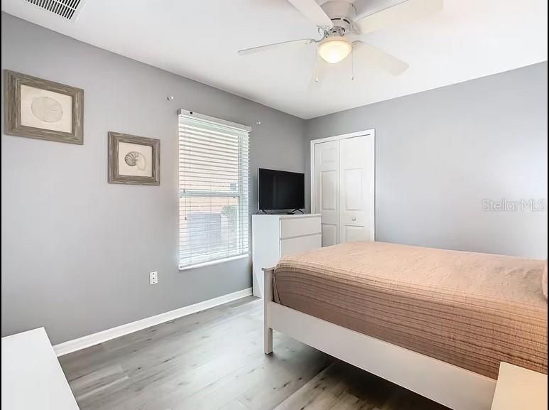 En Venta: $390,000 (3 camas, 2 baños, 1450 Pies cuadrados)