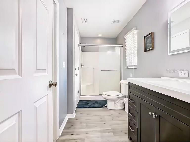 En Venta: $390,000 (3 camas, 2 baños, 1450 Pies cuadrados)