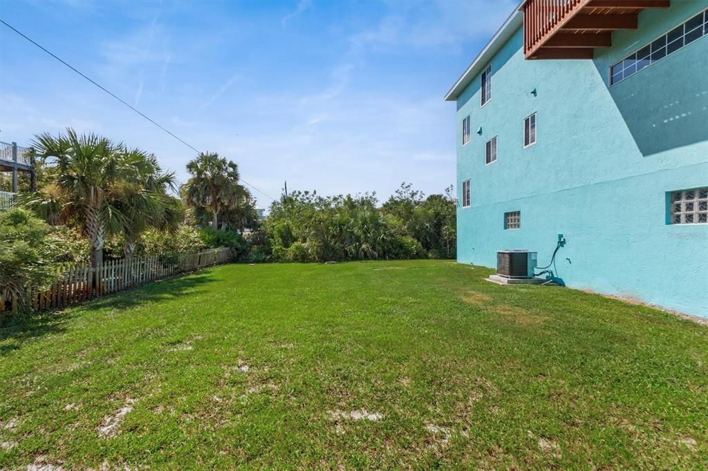 For Sale: $849,000 (3 beds, 2 baths, 2031 Square Feet)