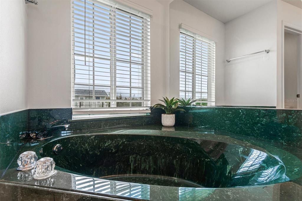 For Sale: $849,000 (3 beds, 2 baths, 2031 Square Feet)