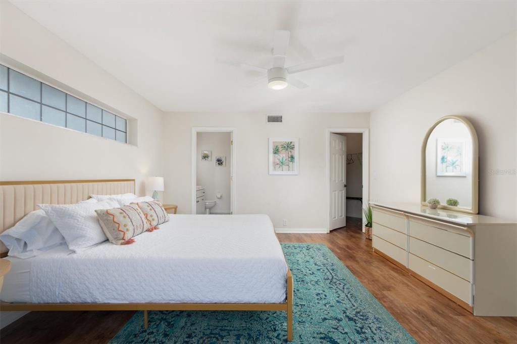 For Sale: $849,000 (3 beds, 2 baths, 2031 Square Feet)