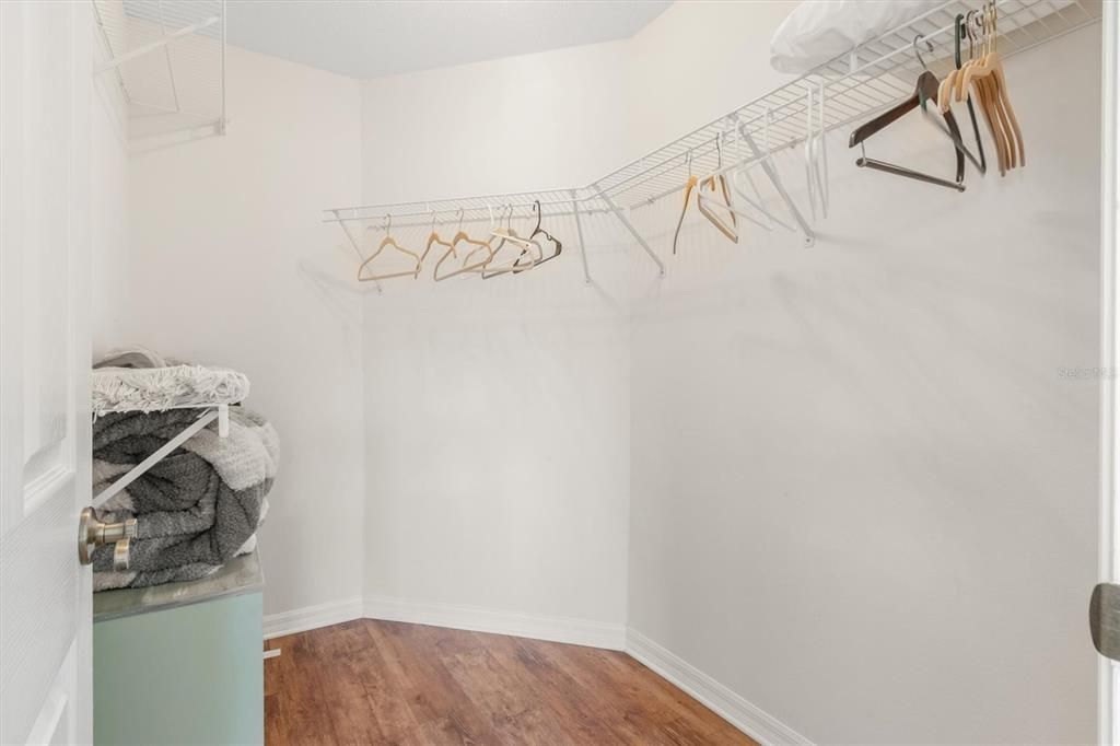 For Sale: $849,000 (3 beds, 2 baths, 2031 Square Feet)