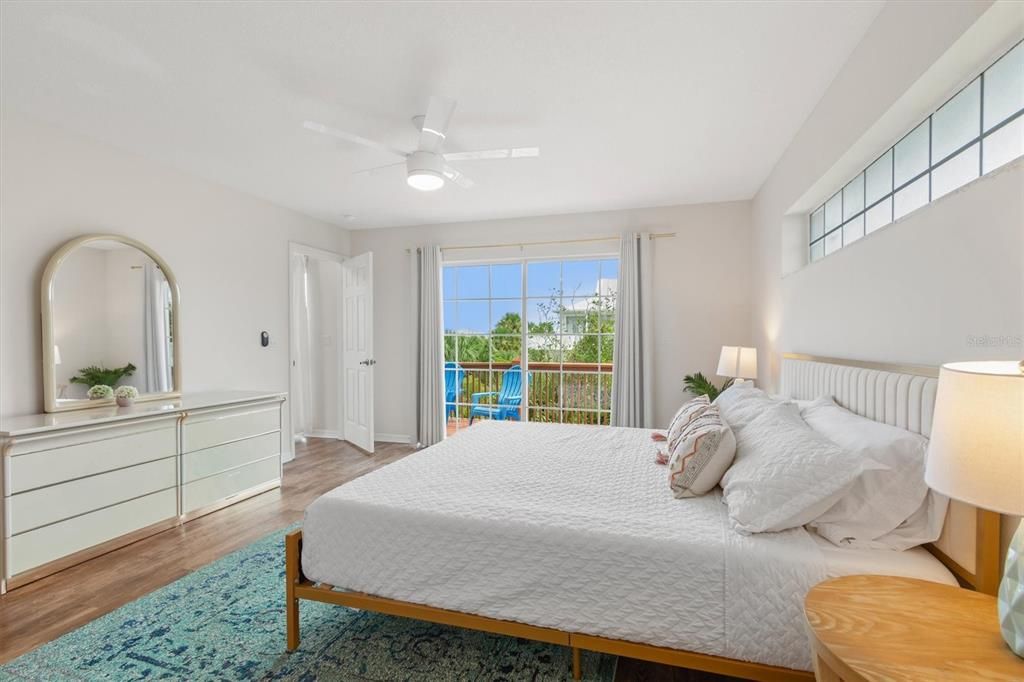 For Sale: $849,000 (3 beds, 2 baths, 2031 Square Feet)