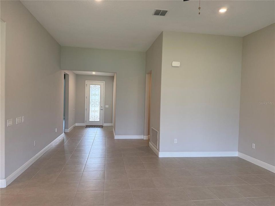 For Sale: $489,800 (4 beds, 3 baths, 2430 Square Feet)