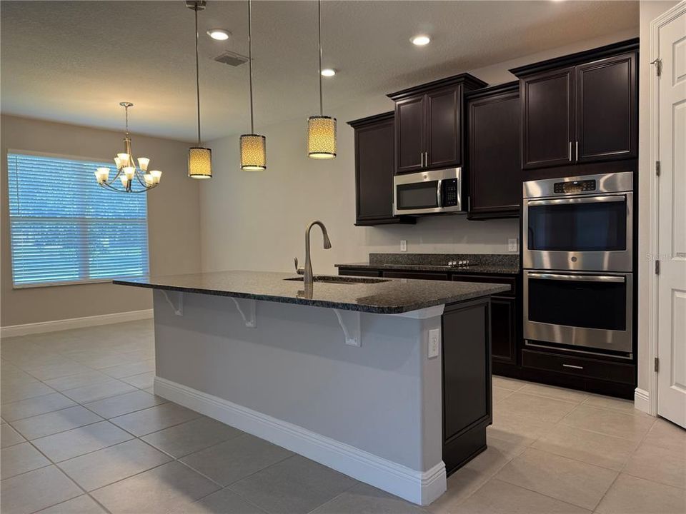 For Sale: $489,800 (4 beds, 3 baths, 2430 Square Feet)