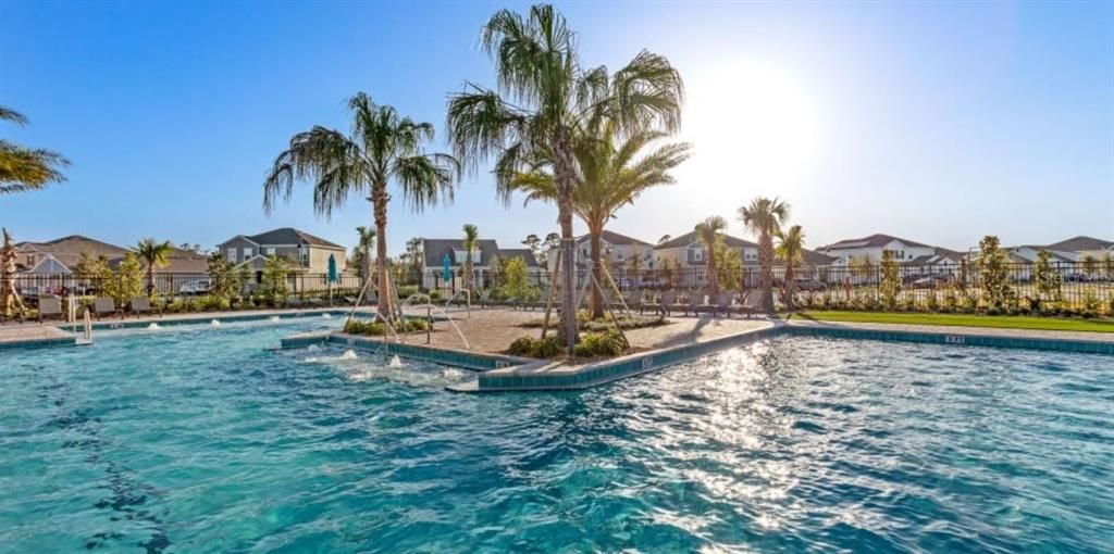 出租: $2,000 (4 贝兹, 3 浴室, 2174 平方英尺)