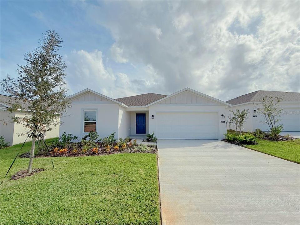 出租: $2,000 (4 贝兹, 3 浴室, 2174 平方英尺)