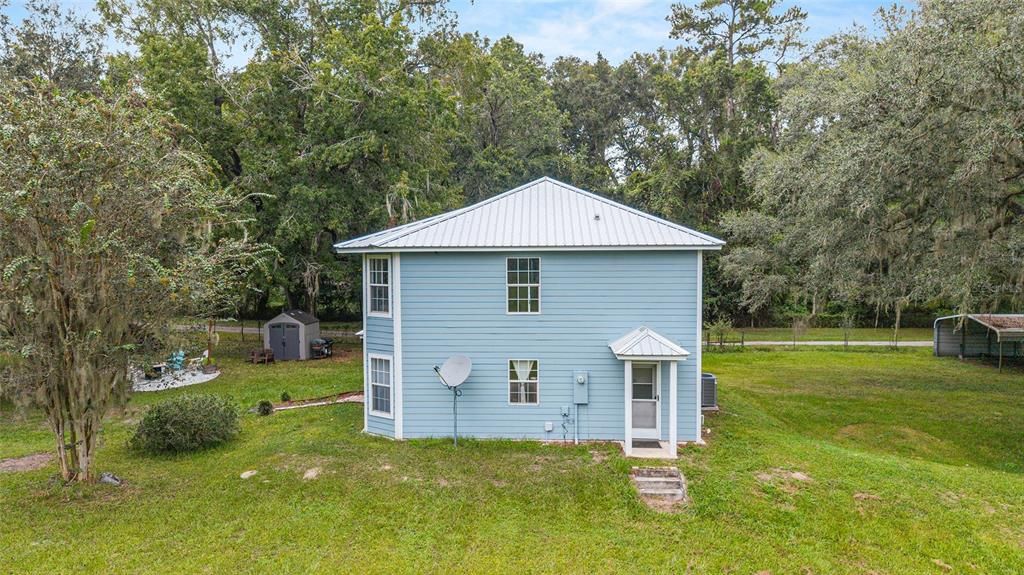 For Sale: $359,900 (3 beds, 2 baths, 1640 Square Feet)