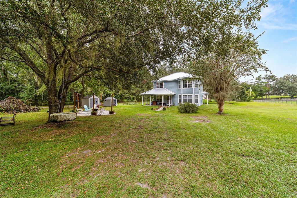 For Sale: $359,900 (3 beds, 2 baths, 1640 Square Feet)