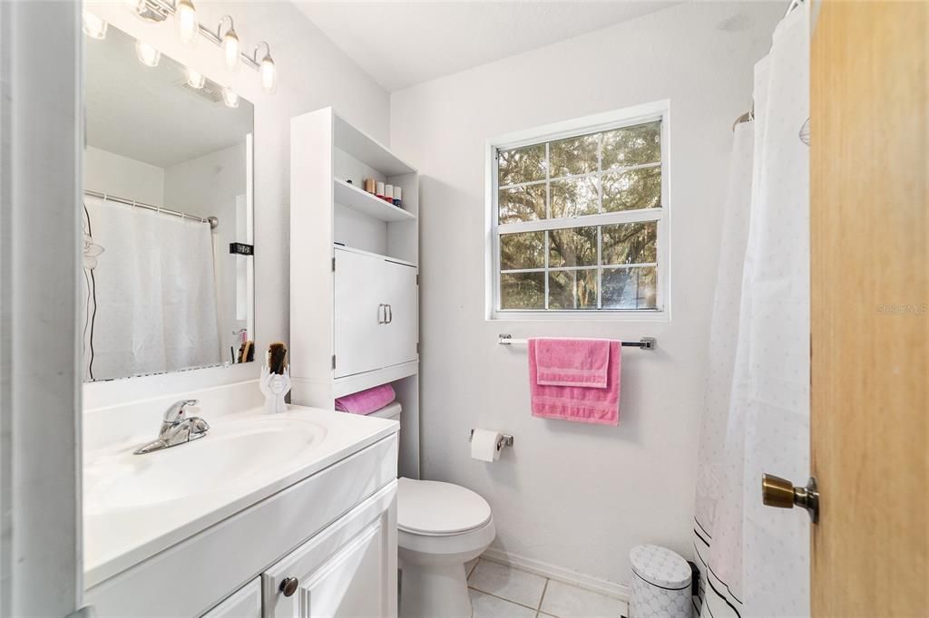 For Sale: $359,900 (3 beds, 2 baths, 1640 Square Feet)