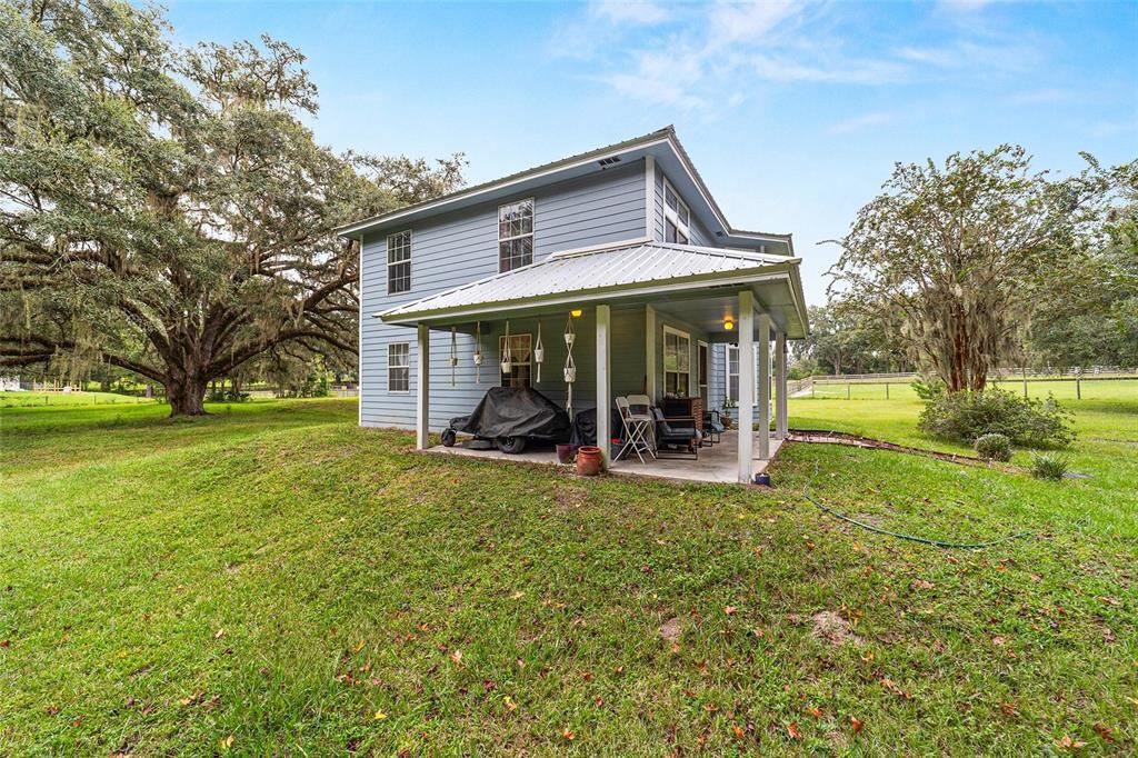 For Sale: $359,900 (3 beds, 2 baths, 1640 Square Feet)