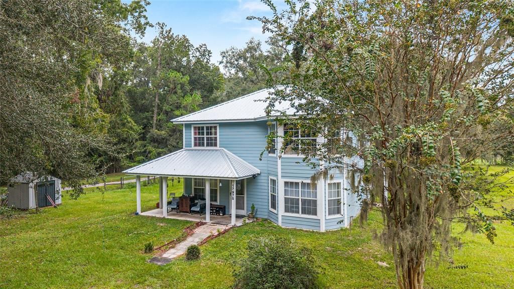 For Sale: $359,900 (3 beds, 2 baths, 1640 Square Feet)