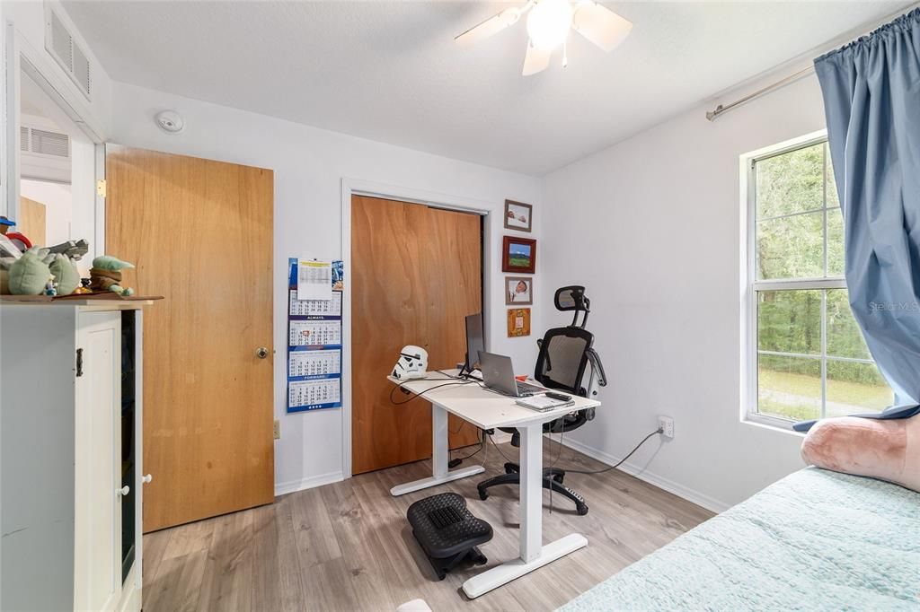 For Sale: $359,900 (3 beds, 2 baths, 1640 Square Feet)