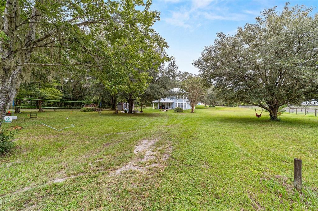 For Sale: $359,900 (3 beds, 2 baths, 1640 Square Feet)