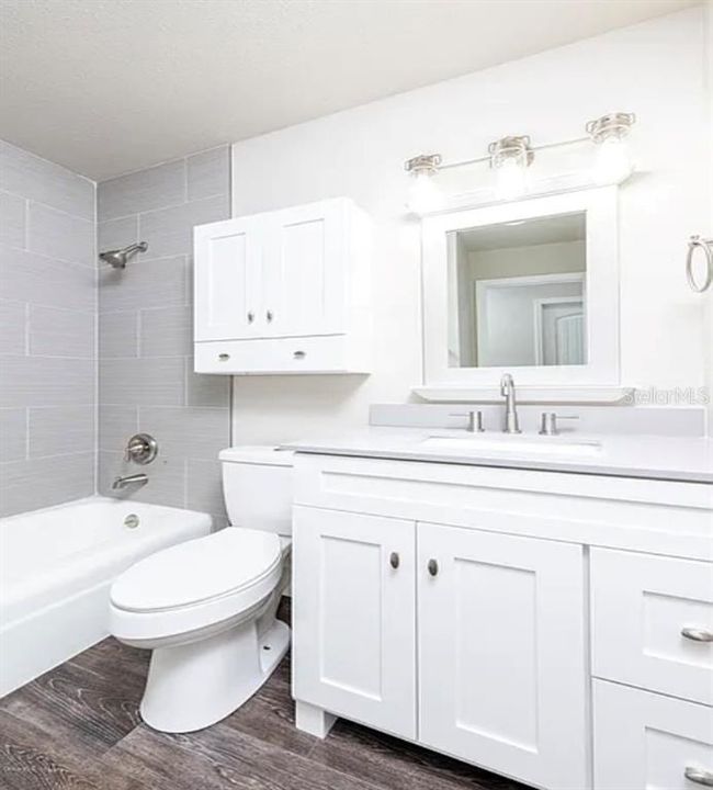 待售: $250,000 (3 贝兹, 2 浴室, 1288 平方英尺)