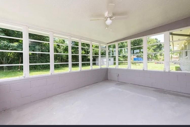 待售: $250,000 (3 贝兹, 2 浴室, 1288 平方英尺)