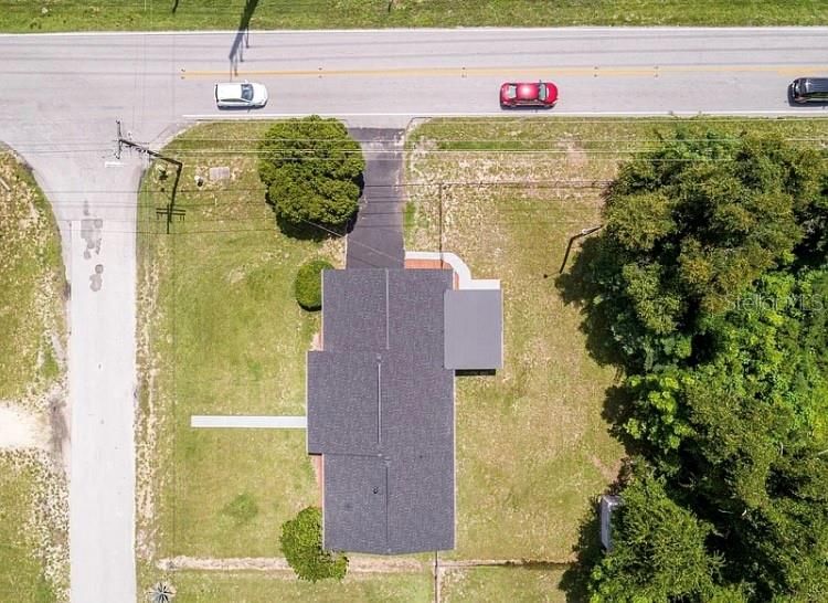 待售: $250,000 (3 贝兹, 2 浴室, 1288 平方英尺)