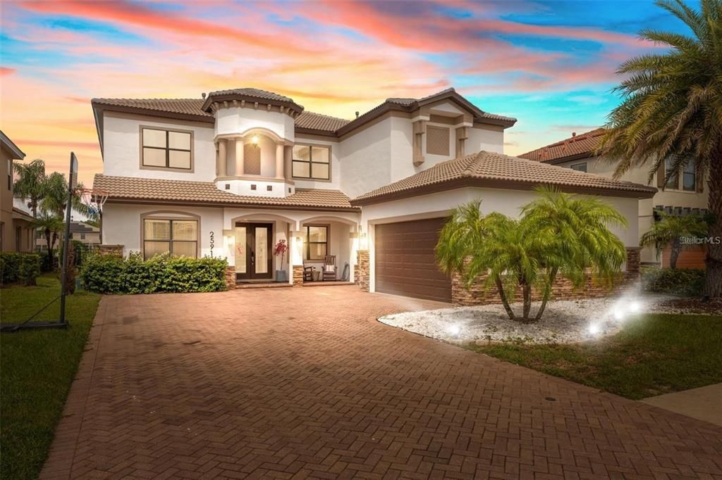 Недавно арендовано: $5,500 (5 спален, 3 ванн, 4118 Квадратных фут)