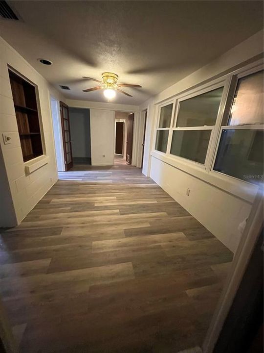 For Sale: $249,000 (3 beds, 2 baths, 1320 Square Feet)