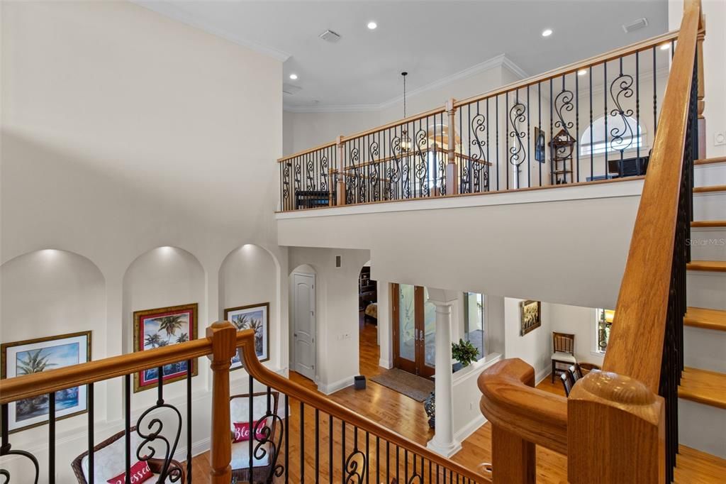 出租: $12,500 (5 贝兹, 5 浴室, 5798 平方英尺)