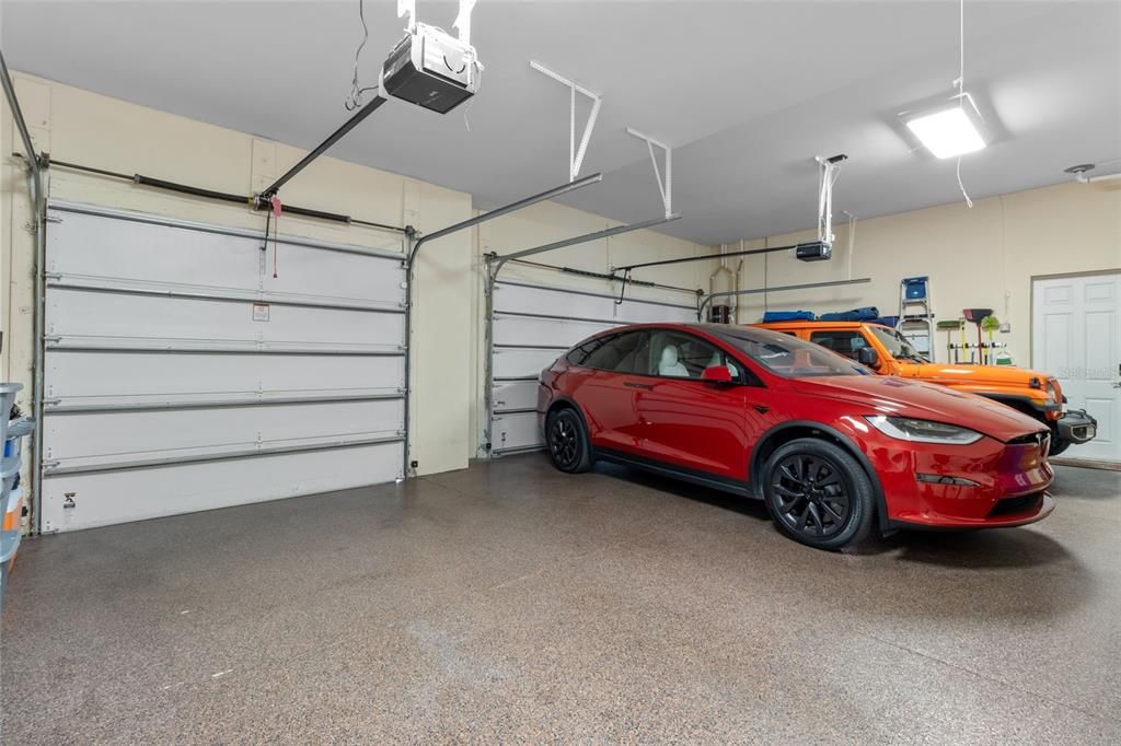 出租: $12,500 (5 贝兹, 5 浴室, 5798 平方英尺)