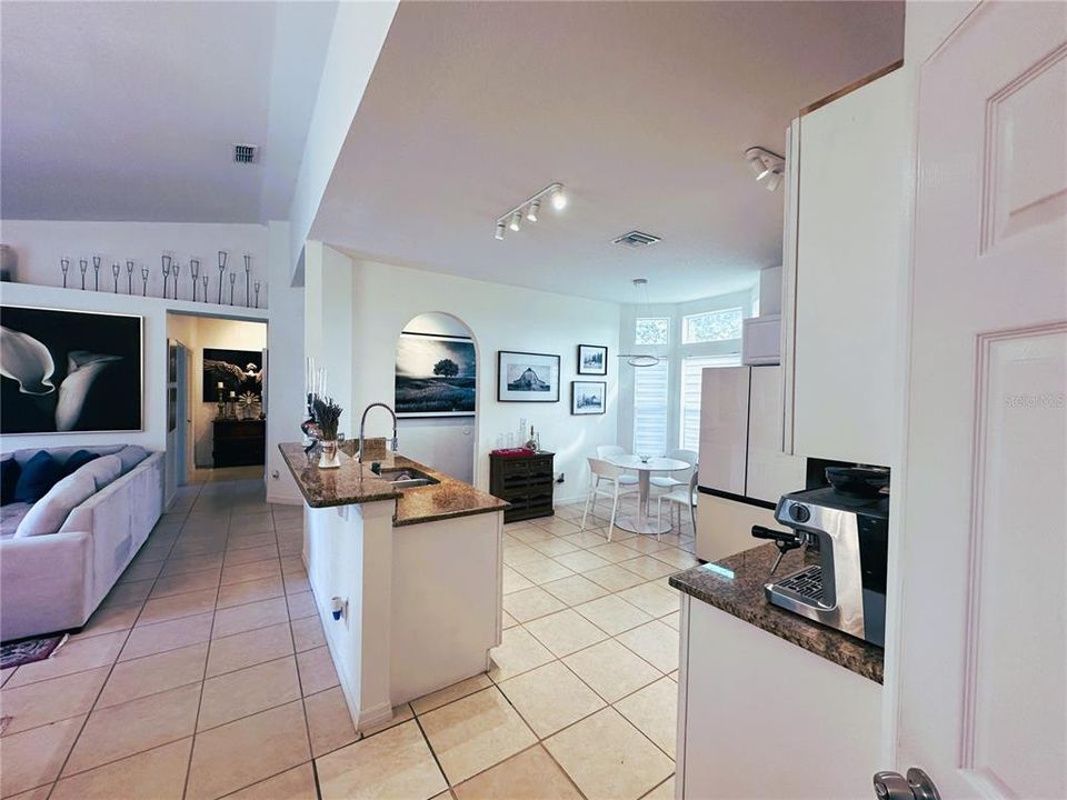 Active With Contract: $382,500 (4 beds, 2 baths, 1581 Square Feet)