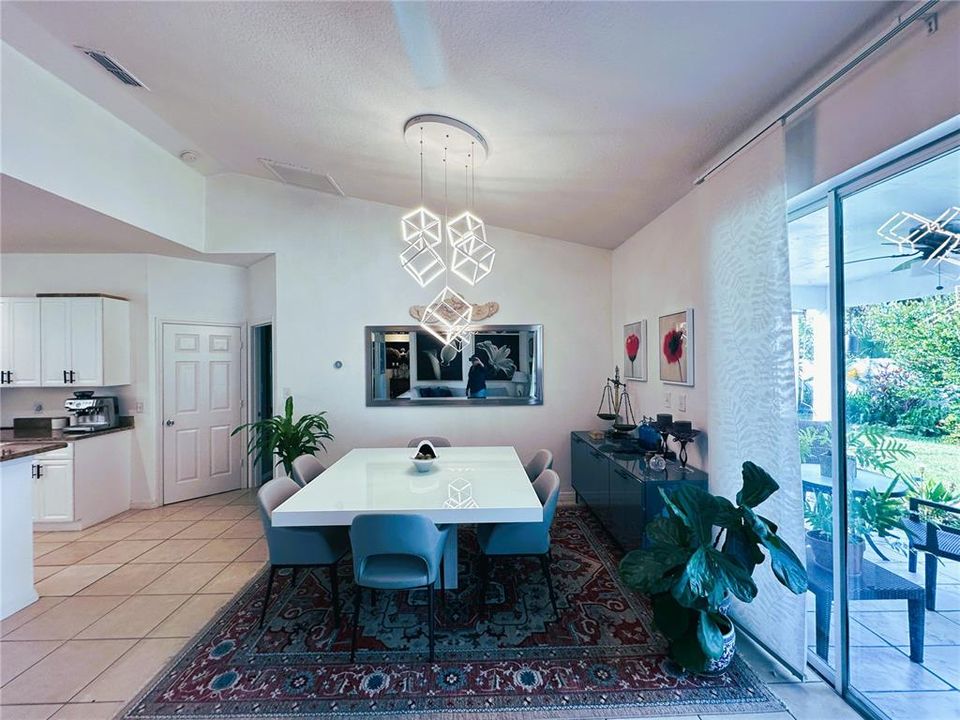 Active With Contract: $382,500 (4 beds, 2 baths, 1581 Square Feet)